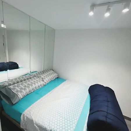 La Cueva De Boris Lägenhet Madrid Exteriör bild