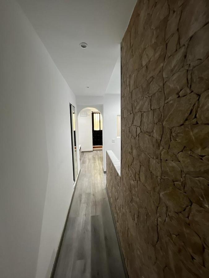 La Cueva De Boris Lägenhet Madrid Exteriör bild
