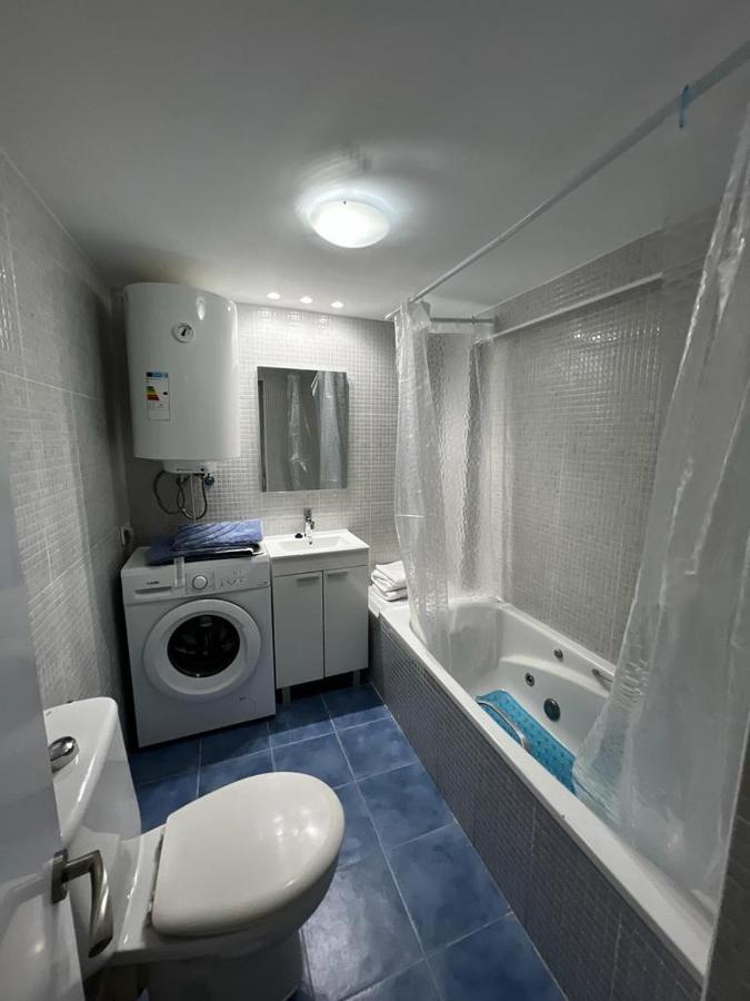 La Cueva De Boris Lägenhet Madrid Exteriör bild
